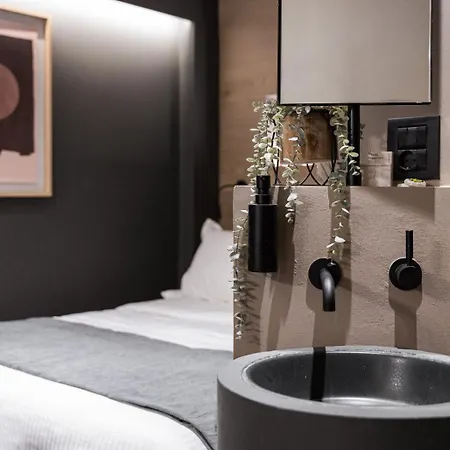 شقة Ermis By Gm Luxury كالافريتا