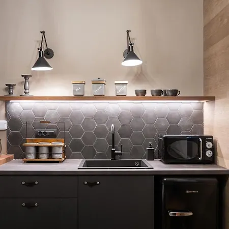 Ermis By Gm Luxury קלבריטה