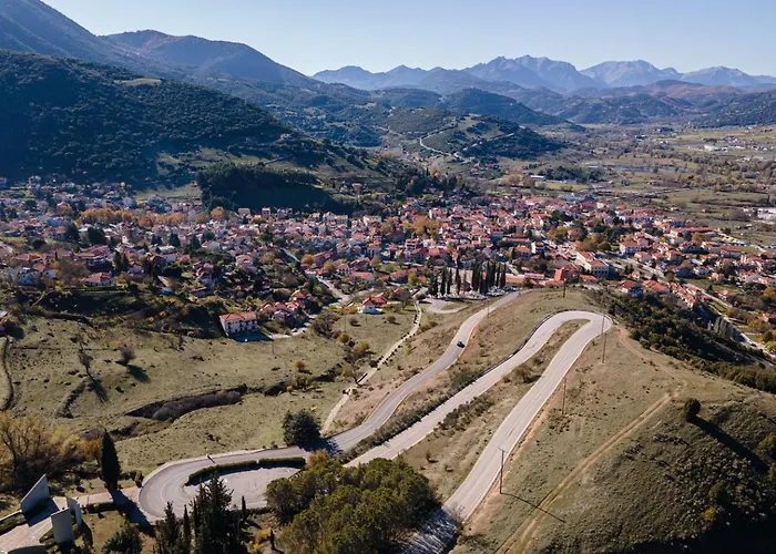 Ermis By Gm Luxury Калаврита